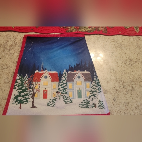 Merry Brite Standing Christmas Tree Collar - Picture 2 of 5